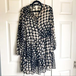 Houndstooth shift dress | WILL BE REMOVED ON SEPT 1 FOR DONATION